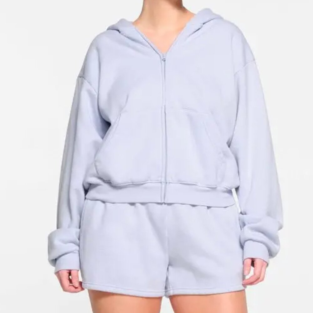 NEW SKIMS Cotton Fleece classic short - periwinkle, Style BO-SHO-4498 Size XL - Picture 9 of 10